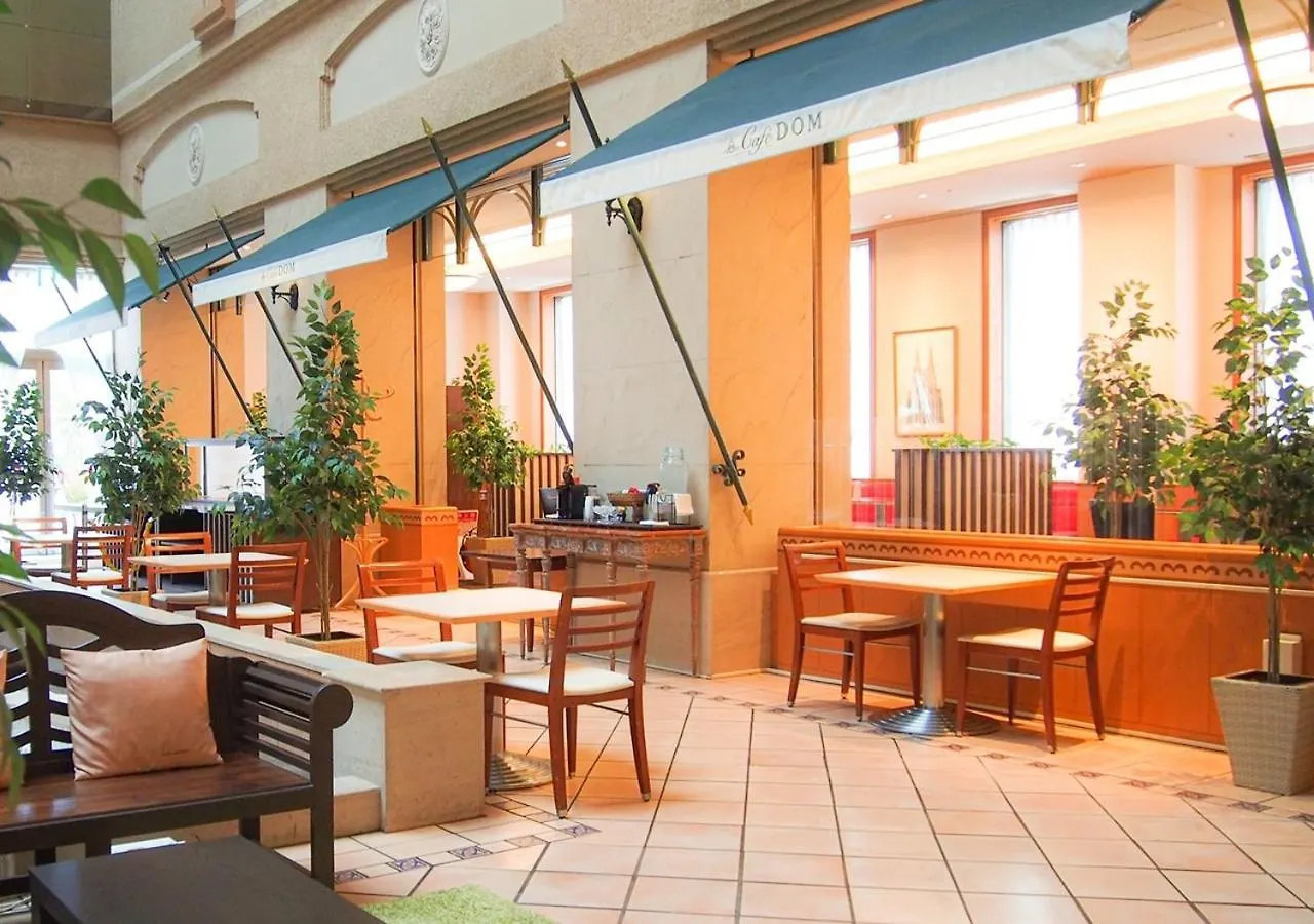 Hotel Emisia Σαππόρο 5*,