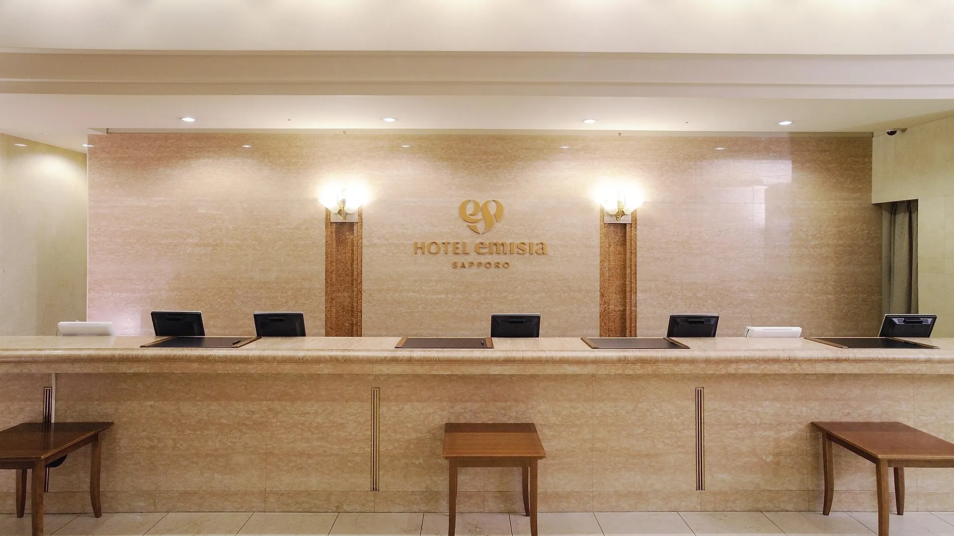 Hotel Emisia Σαππόρο